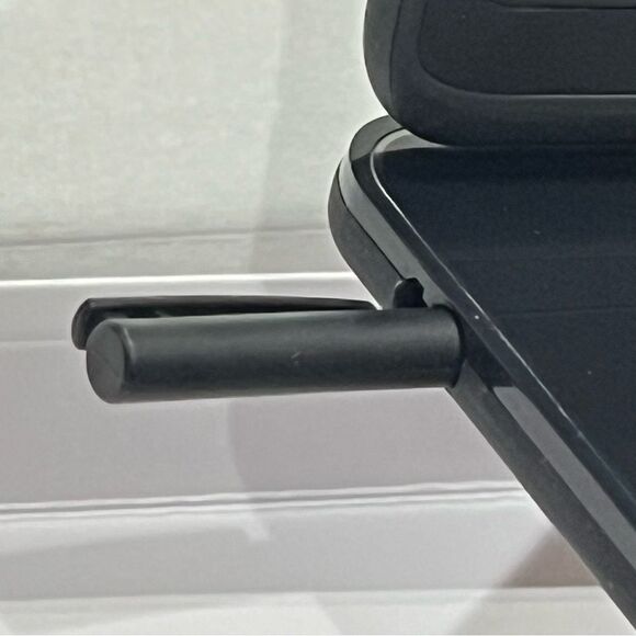 iPad Air Flip Turn Keyboard Case by iGEAR NWT - Picture 6 of 11